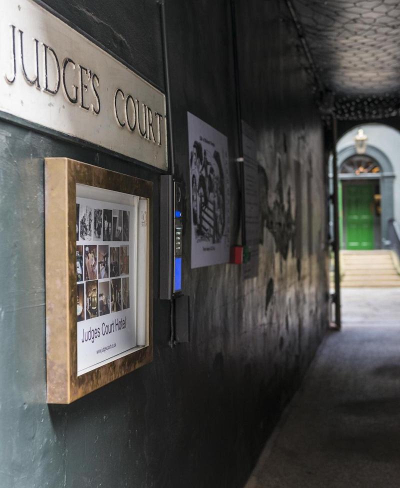 Judges Court - Genel
