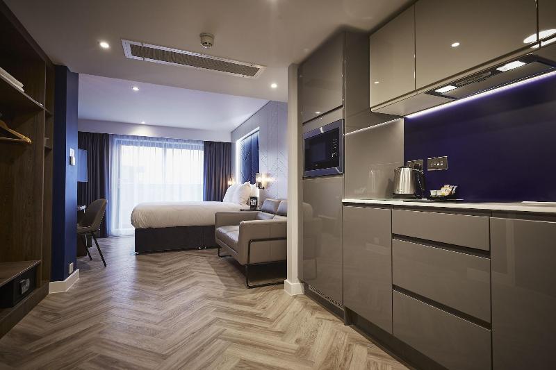 Roomzzz York City - Oda