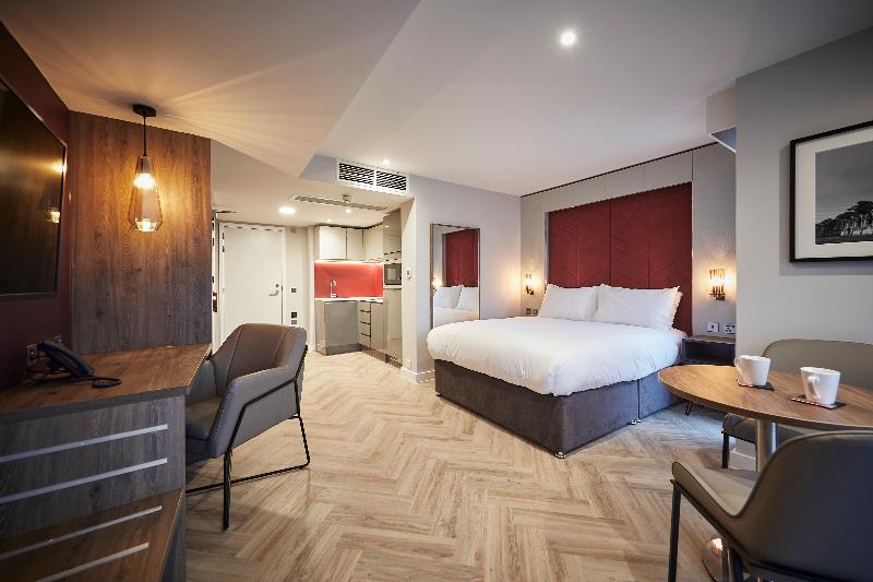 Roomzzz York City - Oda