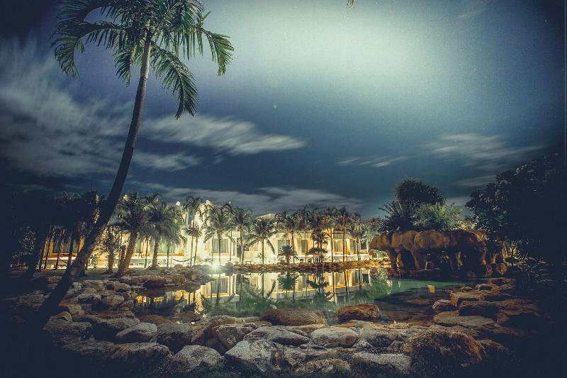 Ohana Resort And Restaurant - Havuz