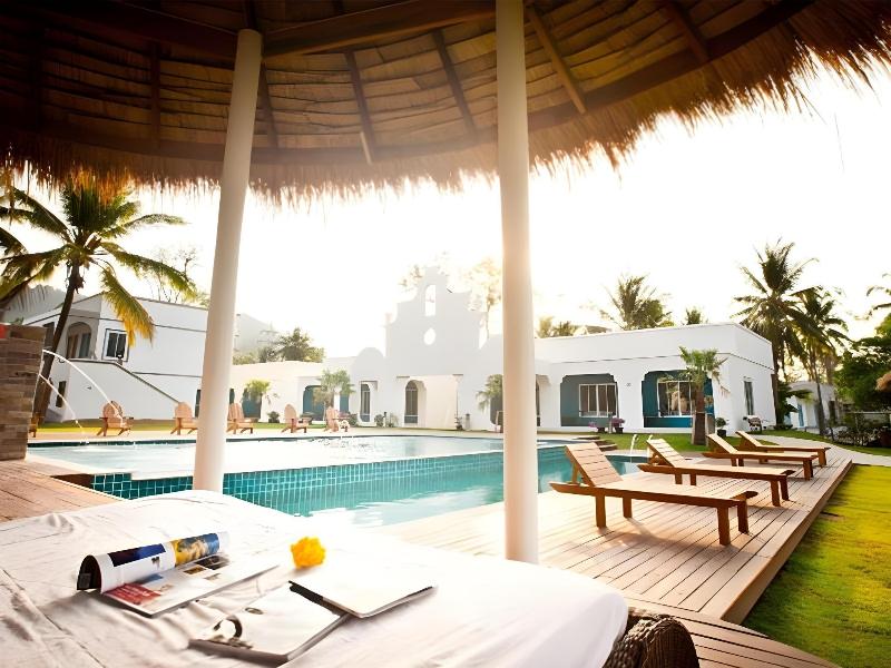 Meet The Sea Resort - Havuz