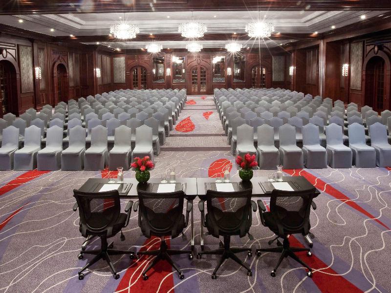 Movenpick Hotel & Apartments Bur Dubai - Toplantı
