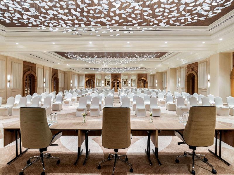 Movenpick Hotel & Apartments Bur Dubai - Toplantı