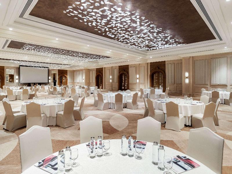 Movenpick Hotel & Apartments Bur Dubai - Toplantı