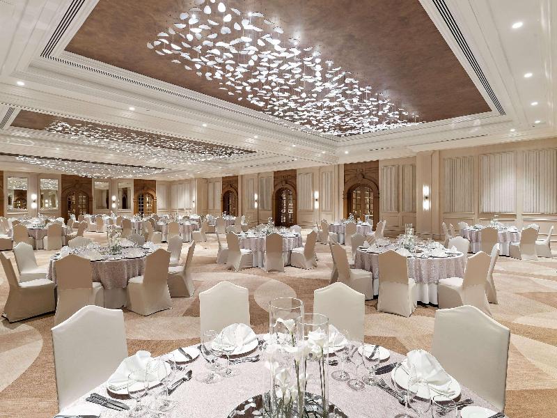 Movenpick Hotel & Apartments Bur Dubai - Toplantı