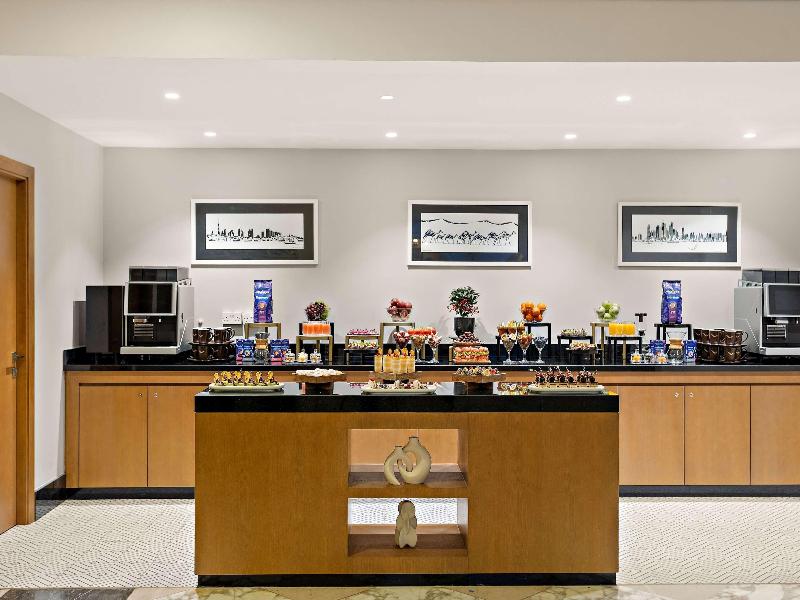 Movenpick Hotel & Apartments Bur Dubai - Toplantı