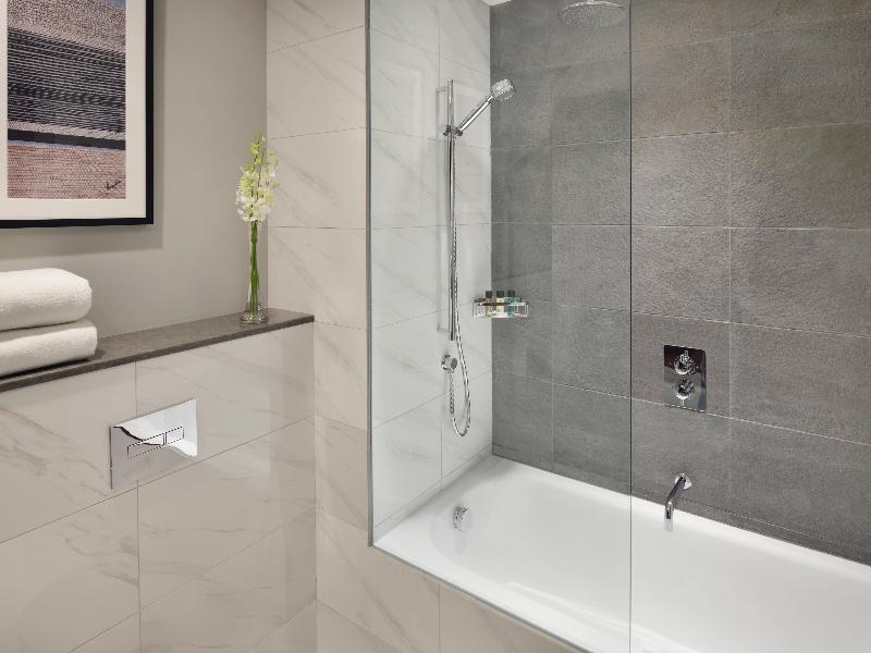 Movenpick Hotel & Apartments Bur Dubai - Oda