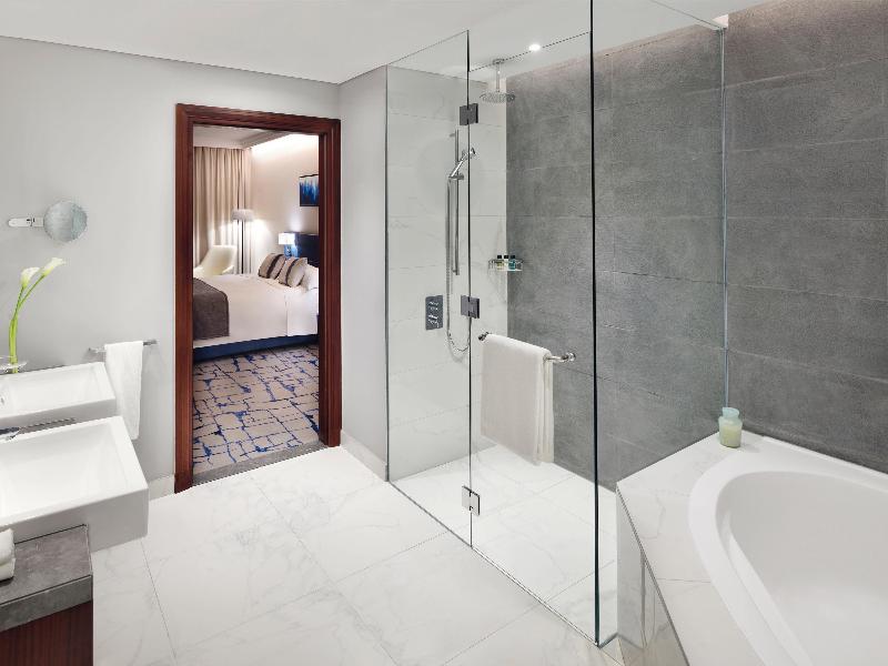 Movenpick Hotel & Apartments Bur Dubai - Oda