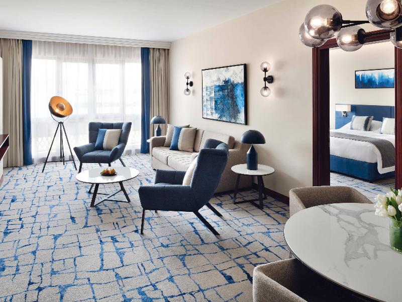 Movenpick Hotel & Apartments Bur Dubai - Oda