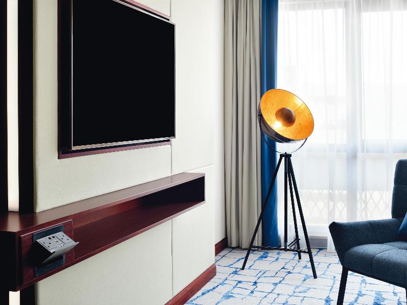 Movenpick Hotel & Apartments Bur Dubai - Oda