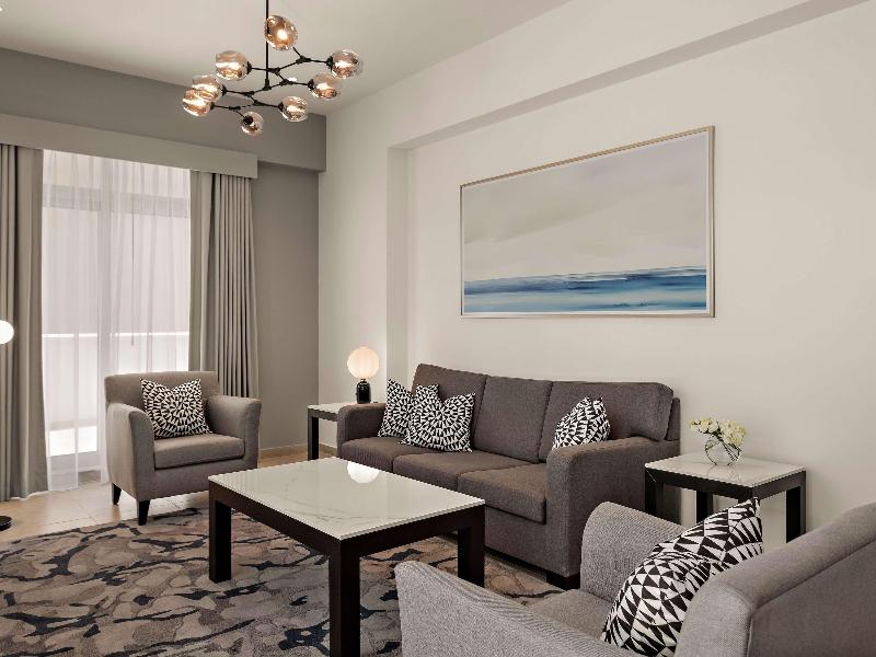 Movenpick Hotel & Apartments Bur Dubai - Oda