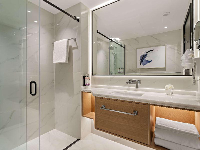 Movenpick Hotel & Apartments Bur Dubai - Oda