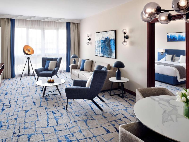 Movenpick Hotel & Apartments Bur Dubai - Oda