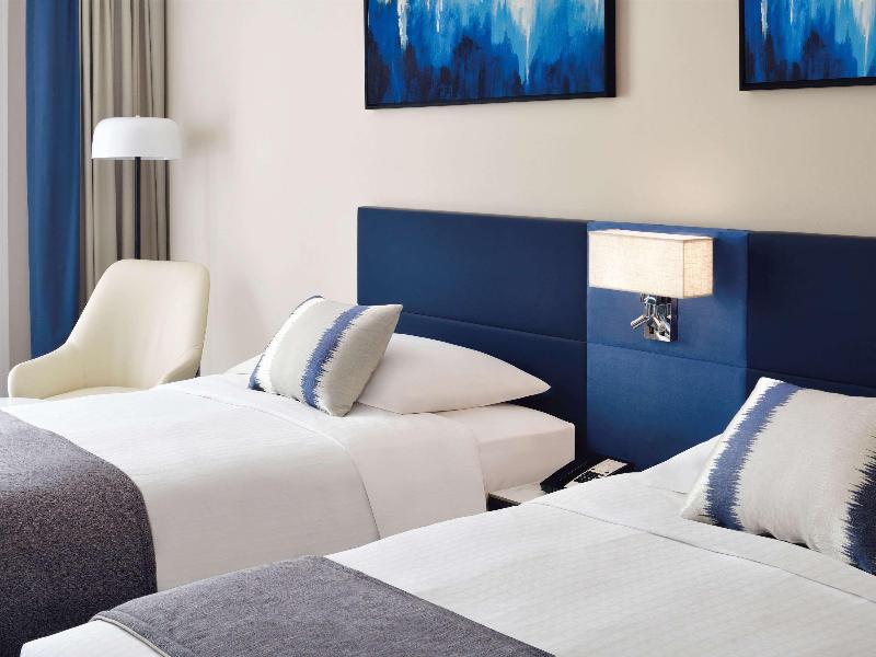 Movenpick Hotel & Apartments Bur Dubai - Oda