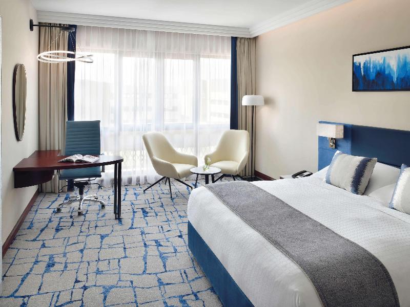 Movenpick Hotel & Apartments Bur Dubai - Oda