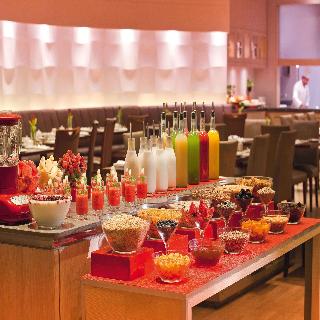 Movenpick Hotel & Apartments Bur Dubai fotoÄŸrafÄ±