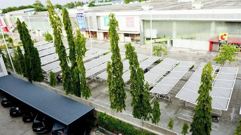 B-Black Hotel Chonburi - Oda