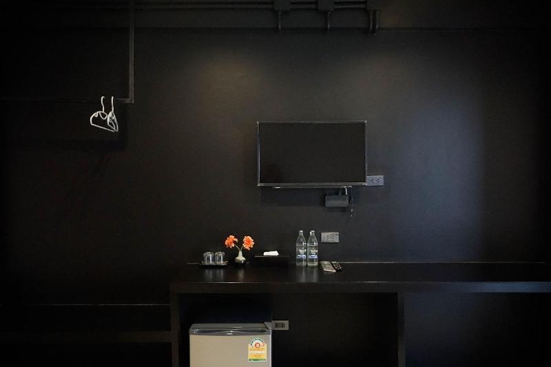 B-Black Hotel Chonburi - Oda