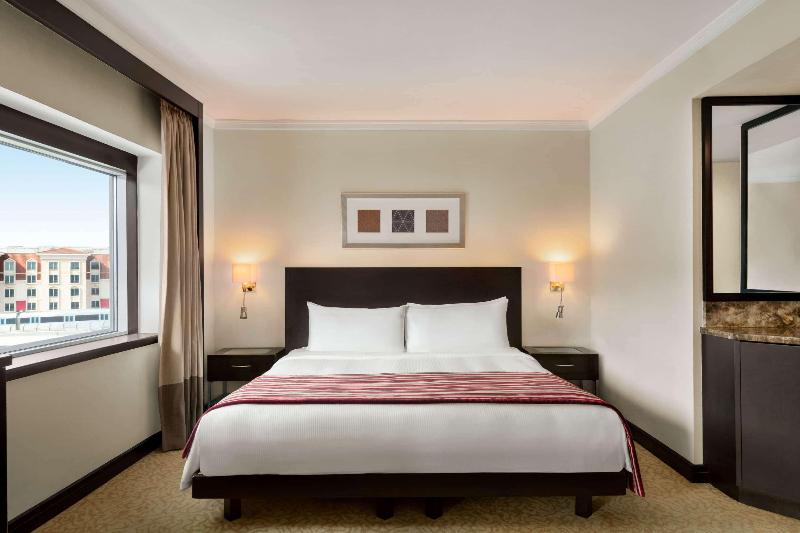 Ramada Plaza by Wyndham Dubai Deira - Oda