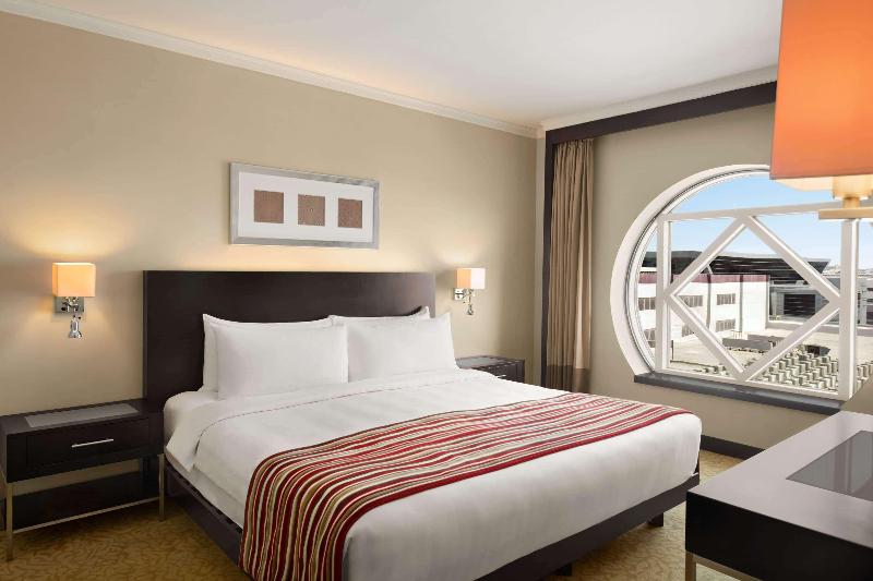 Ramada Plaza by Wyndham Dubai Deira - Oda