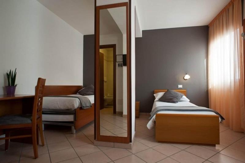 Hotel Oasi Verde - Oda