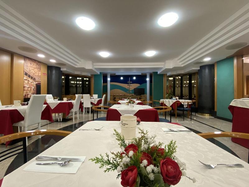 Hotel Casagrande - Restoran