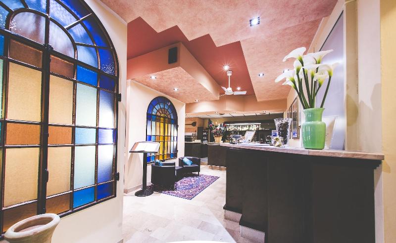 Quari Hotel Restaurant & Pizza - Bar