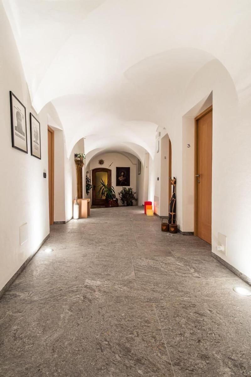 Gasthof Zur Sonne - Lobi
