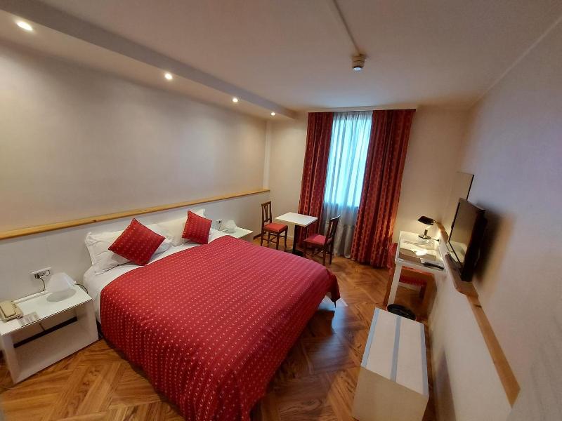 Hotel Posta 77 - Oda