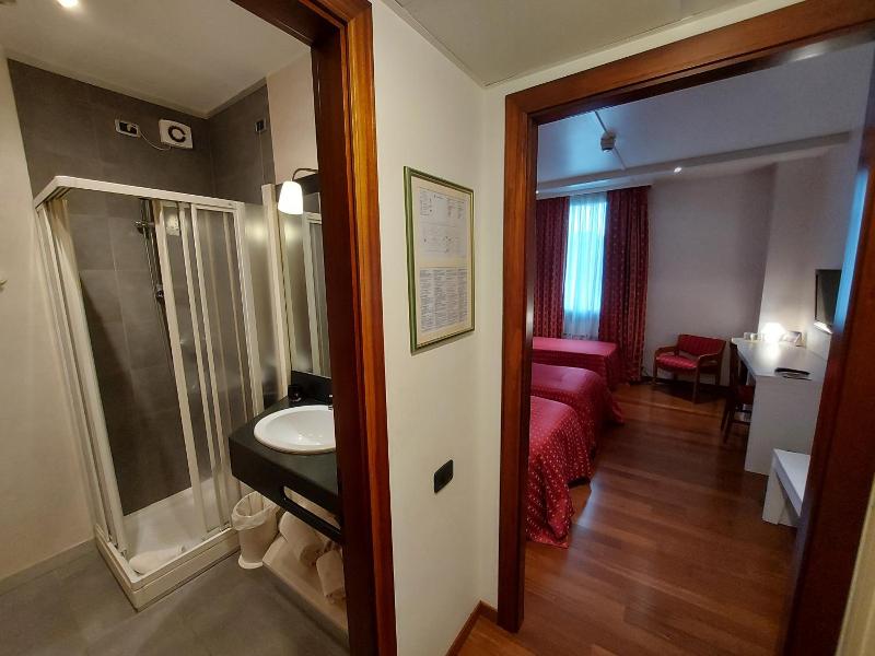 Hotel Posta 77 - Oda