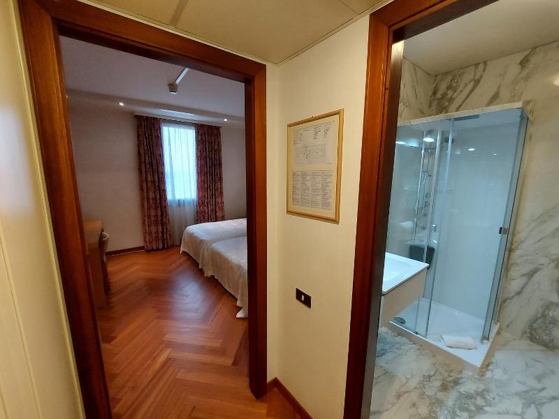 Hotel Posta 77 - Oda
