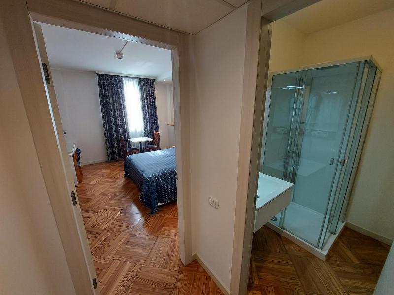 Hotel Posta 77 - Oda