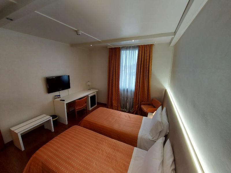 Hotel Posta 77 - Oda