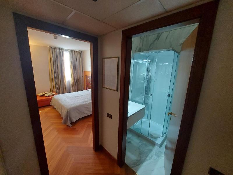 Hotel Posta 77 - Oda