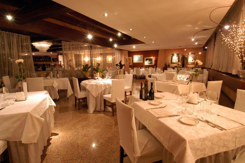 Hotel Posta 77 - Restoran