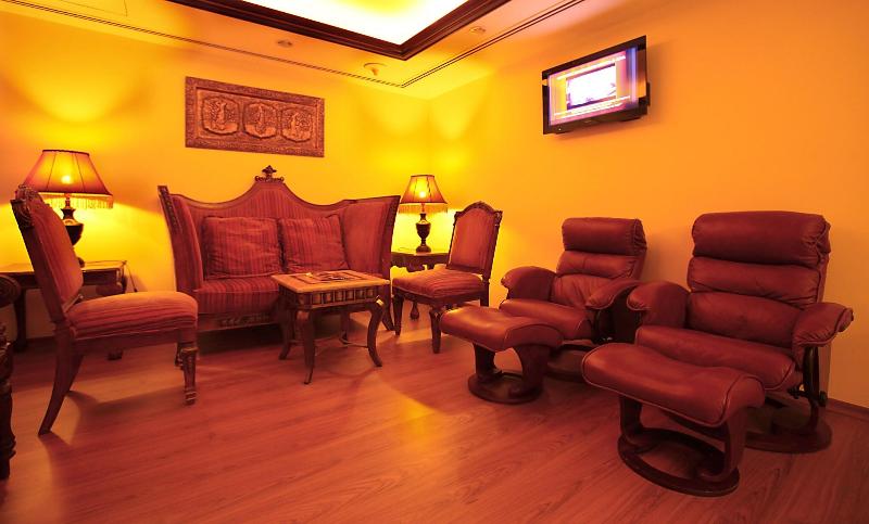 Arabian Courtyard Hotel And Spa - Lobi