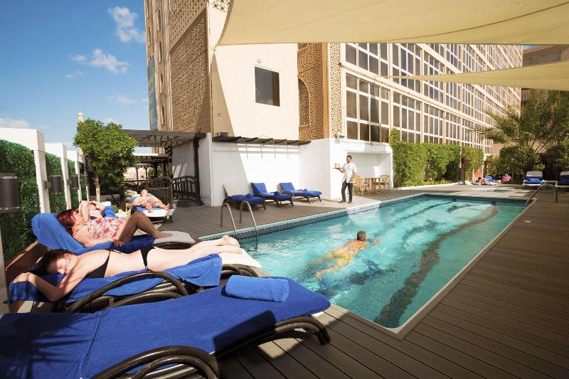 Arabian Courtyard Hotel And Spa - Havuz