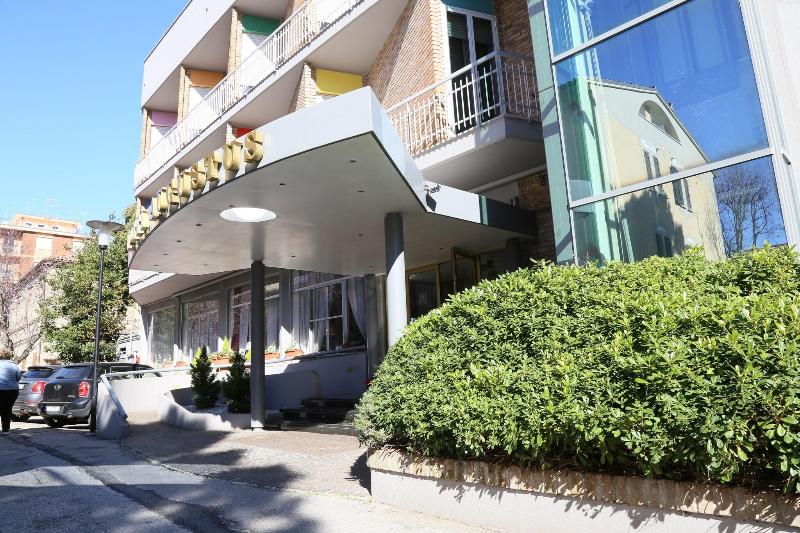 Hotel Augustus - Genel
