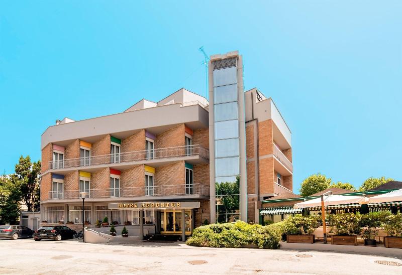 Hotel Augustus - Genel