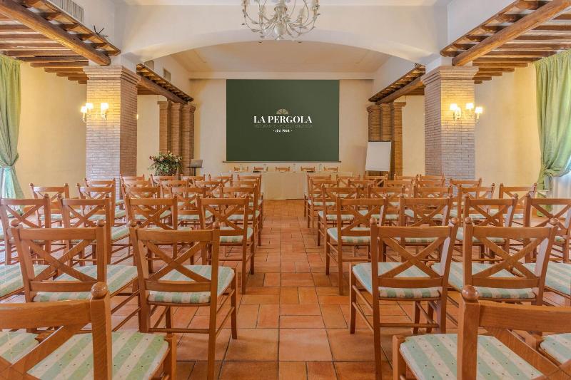 Hotel La Pergola - Toplantı
