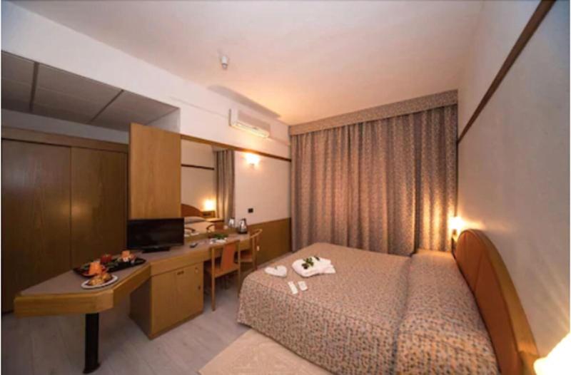 New Petit Hotel - Oda