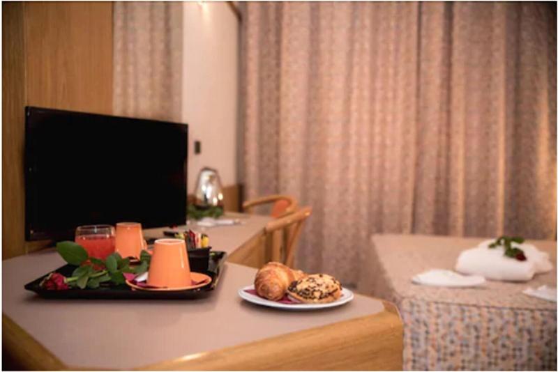 New Petit Hotel - Oda
