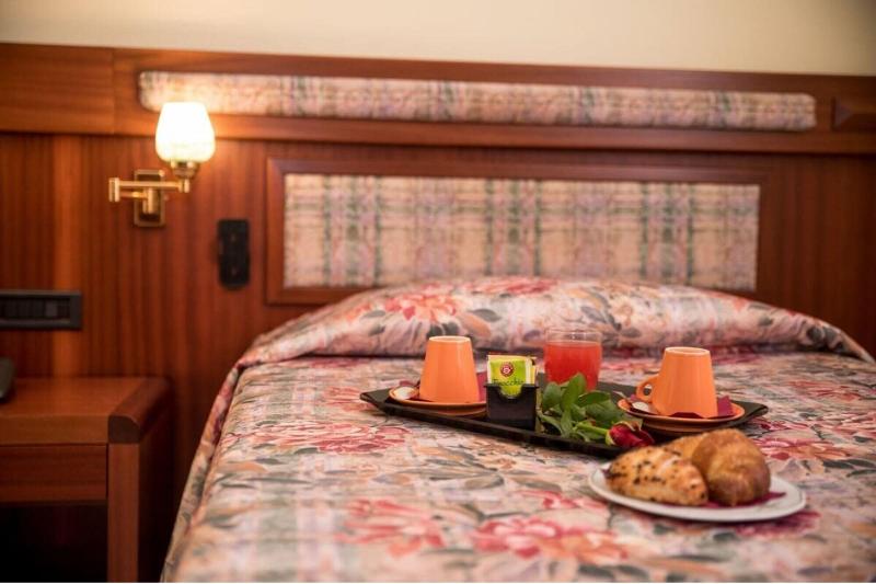 New Petit Hotel - Oda