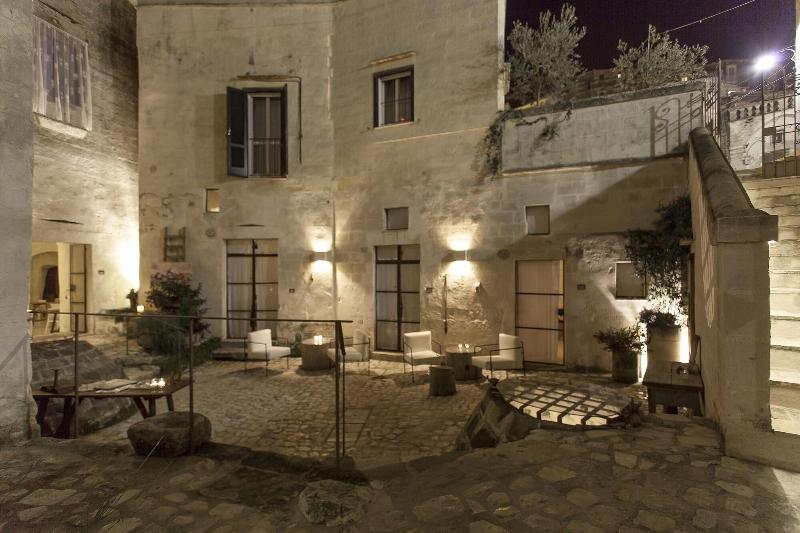 Corte San Pietro - Lobi