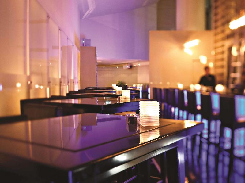 Fairmont Dubai - Bar