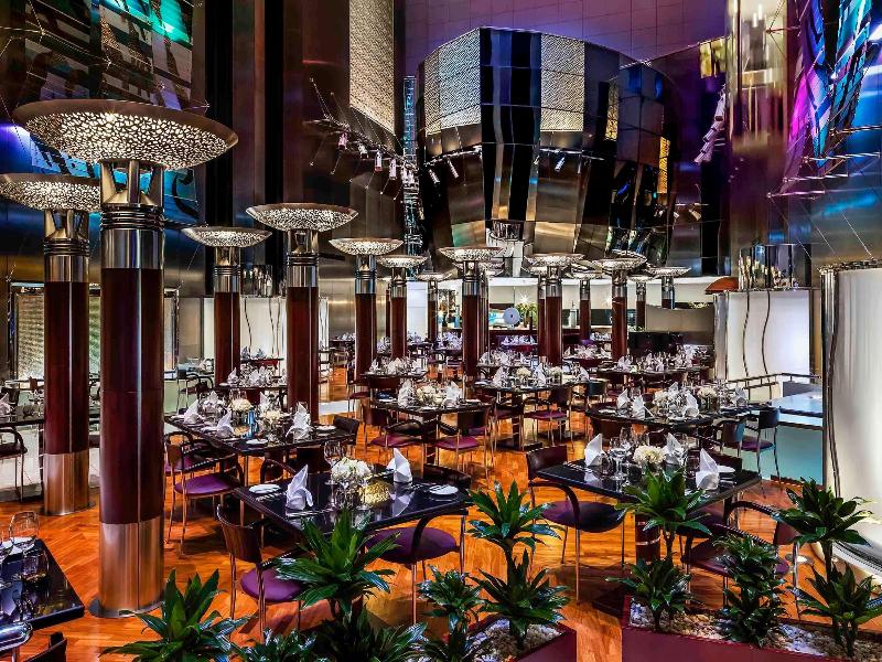 Fairmont Dubai - Restoran