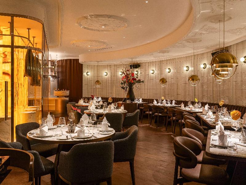 Fairmont Dubai - Restoran