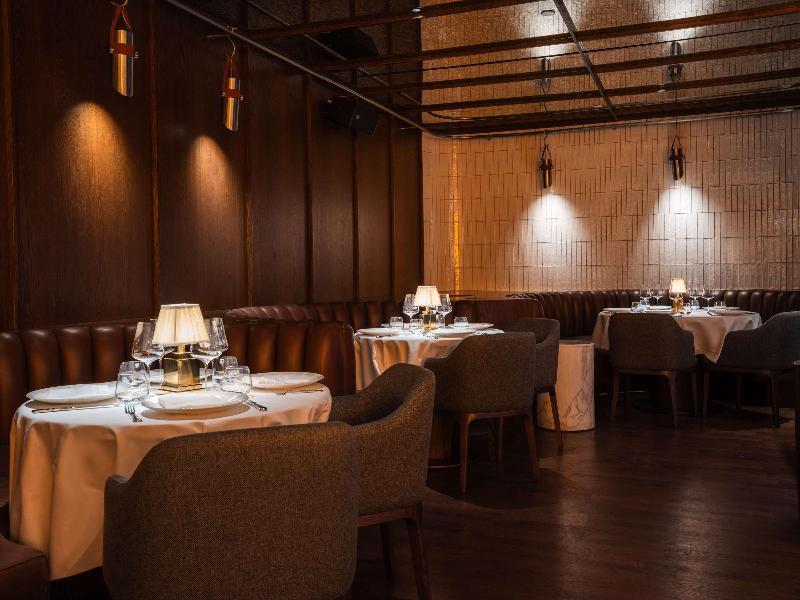 Fairmont Dubai - Restoran