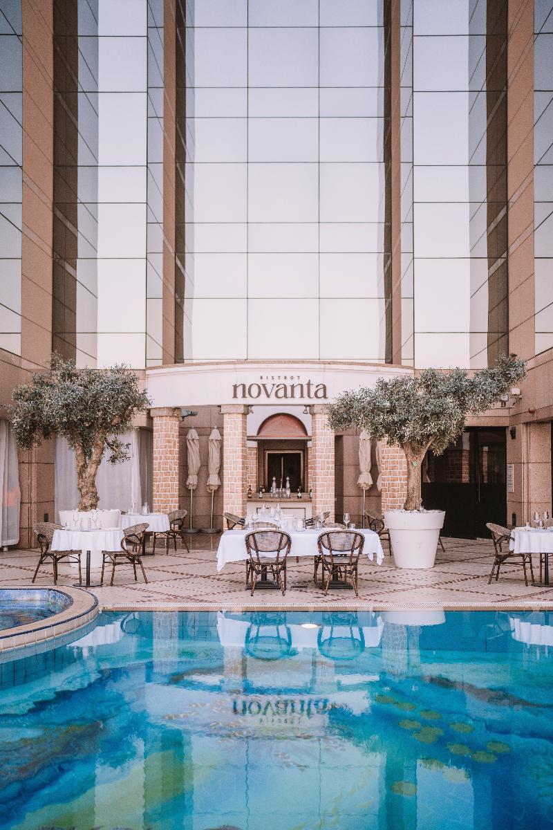 Fairmont Dubai - Restoran