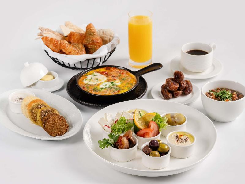 Fairmont Dubai - Restoran